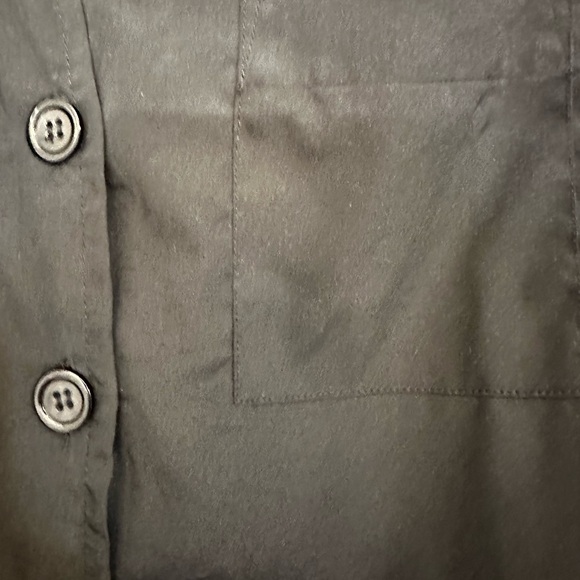 Black button down blouse - Picture 3 of 6
